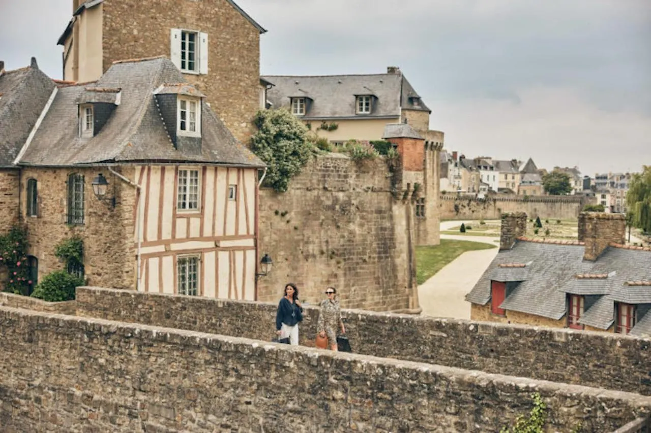 Appartement Neuf Rdc Avec Terrasse A Vannes Centre